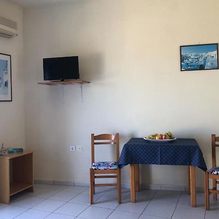 Kaloudis Apartments Almirida エクステリア 写真
