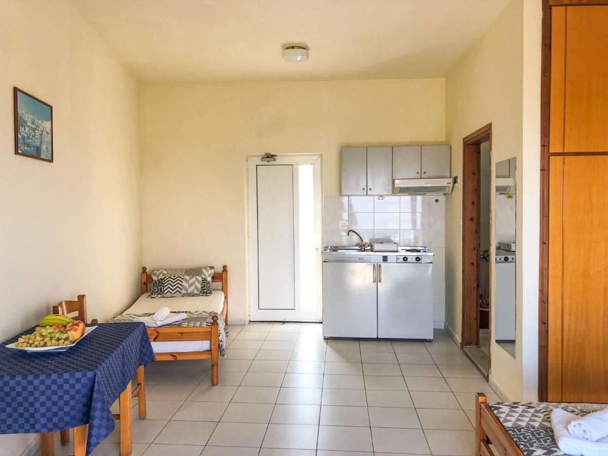 Kaloudis Apartments Almirida エクステリア 写真