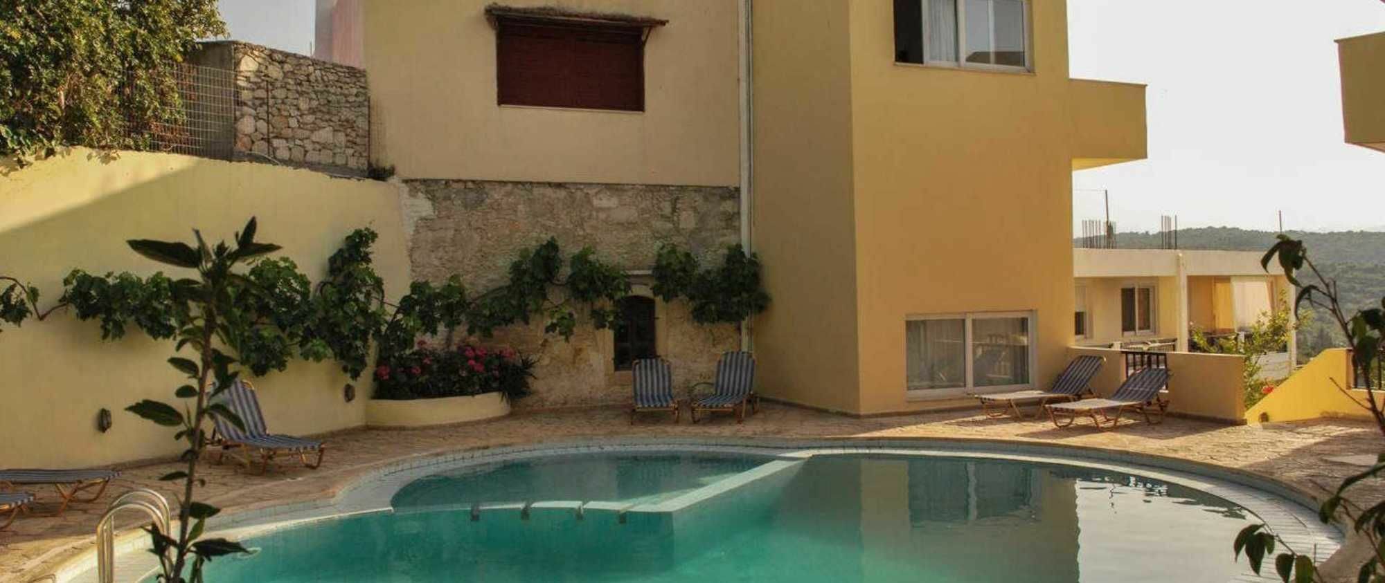 Kaloudis Apartments Almirida エクステリア 写真